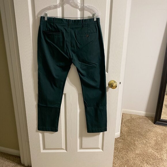 Men's J.Crew Chino Pants - Picture 2 of 7
